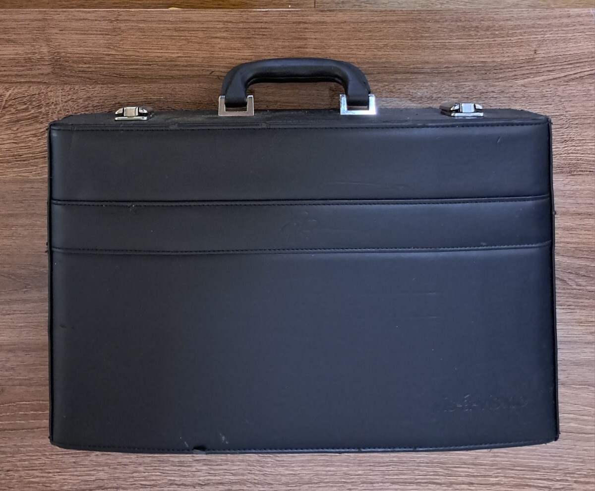 vis-a-vis XIO 美顔器 美容機器 動作確認済 ビザビイオ EMS ジャンク