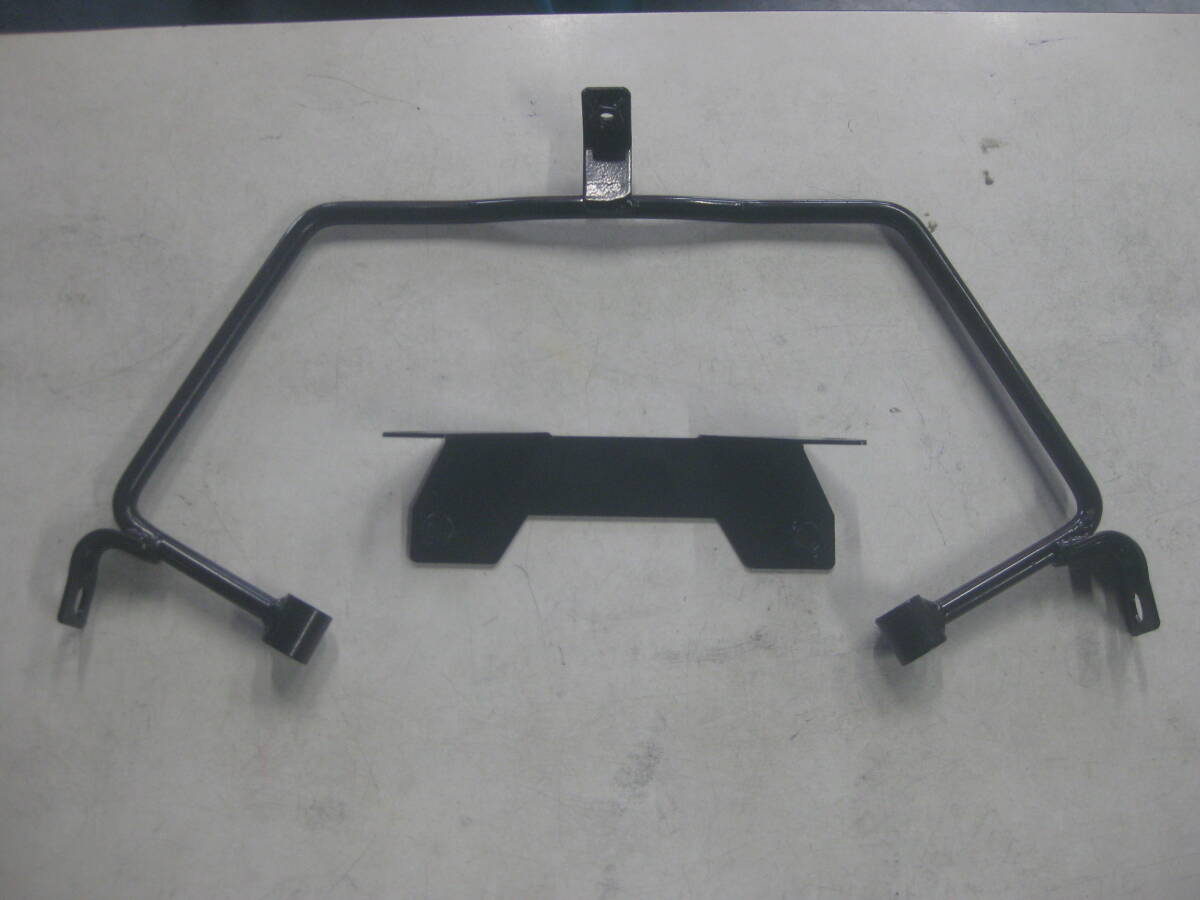 Yahoo!オークション - RZ250新品ビキニカウル取り付けステーRZ350 RZ‐