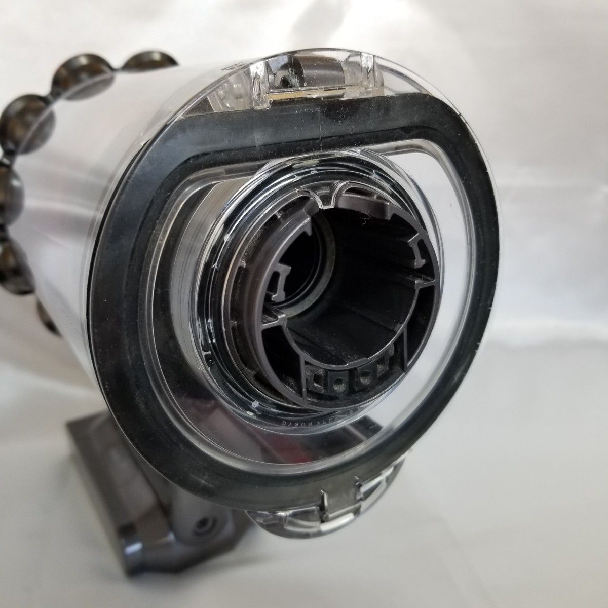 ダイソン掃除機 V10(SV12)分解洗浄済｜Yahoo!フリマ（旧PayPayフリマ）