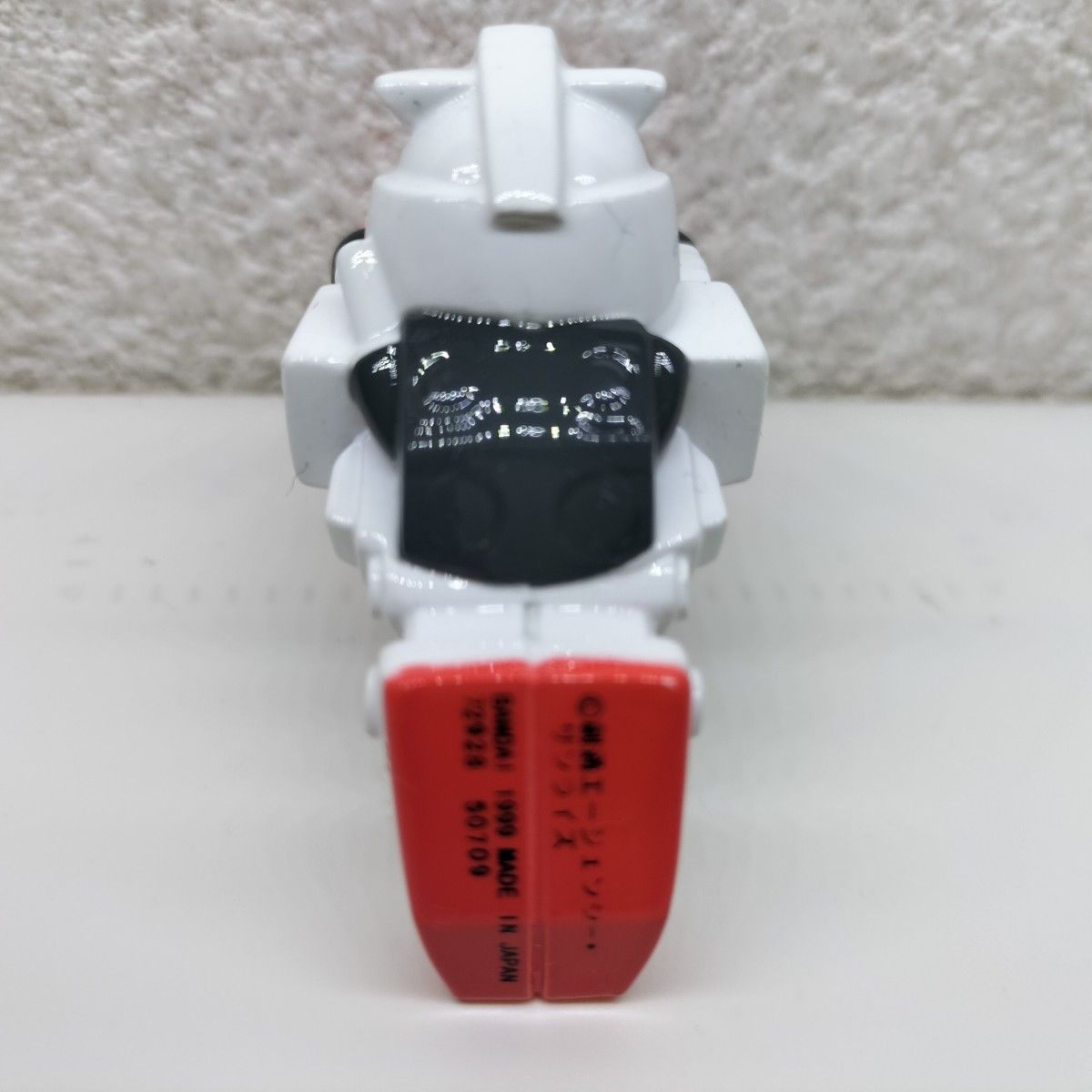 希少極美品】RX-78-2機動戦士ガンダム ルアー シャロークランクベイト