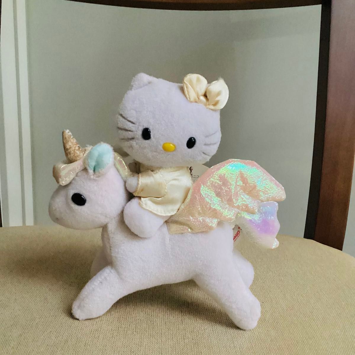 サンリオハローキティ25周年記念 1999 ユニコーン 新品タグ付き 限定