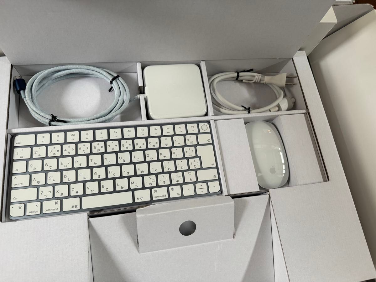 美品 iMac (24 インチ M1 2021) 4ポート 上位モデル Touch ID付