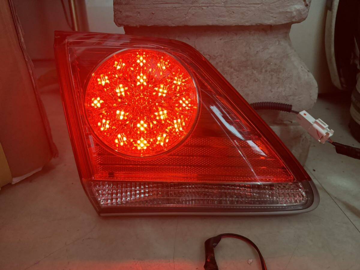 200系クラウン アスリート後期 テールランプ 20クラウン トヨタ ライト