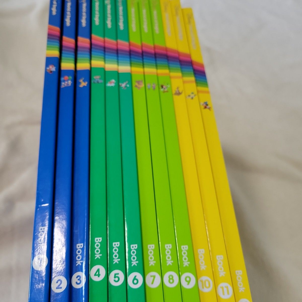 最新版 DWE ディズニー 英語システム メインプログラム 絵本 book 全12