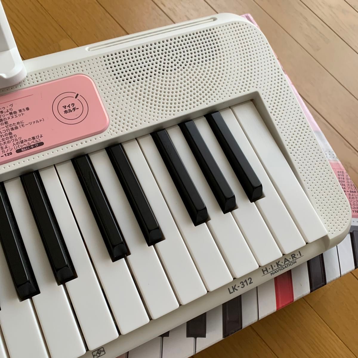 CASIO (カシオ) 61鍵盤 電子キーボード LK-312 [光ナビゲーション