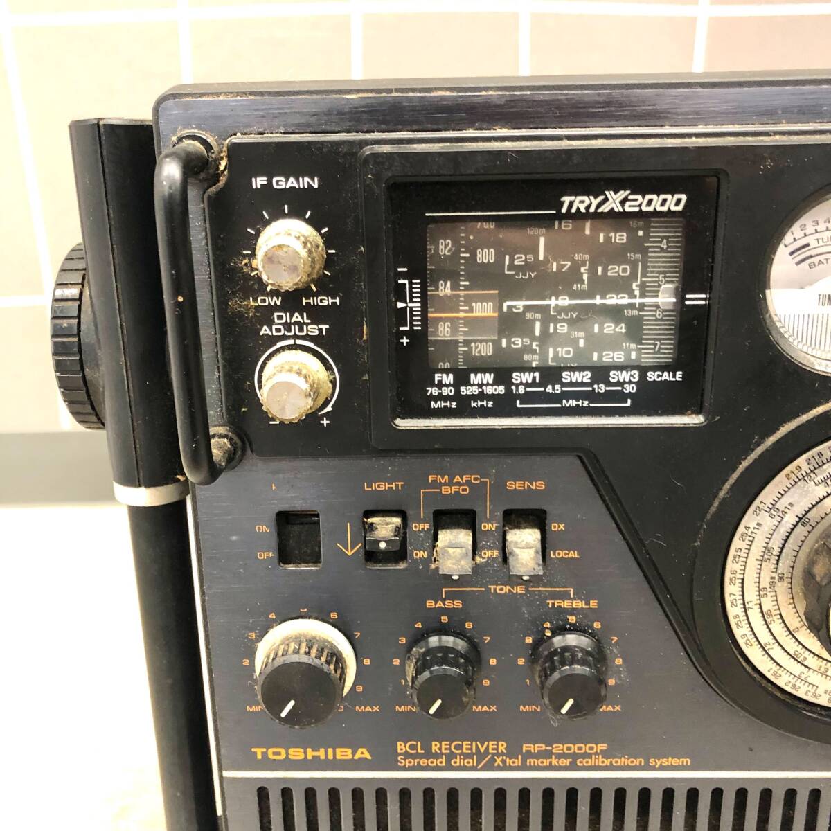 東芝 BCLラジオ TRY X2000 完動品 デッドストックBCLラジオ