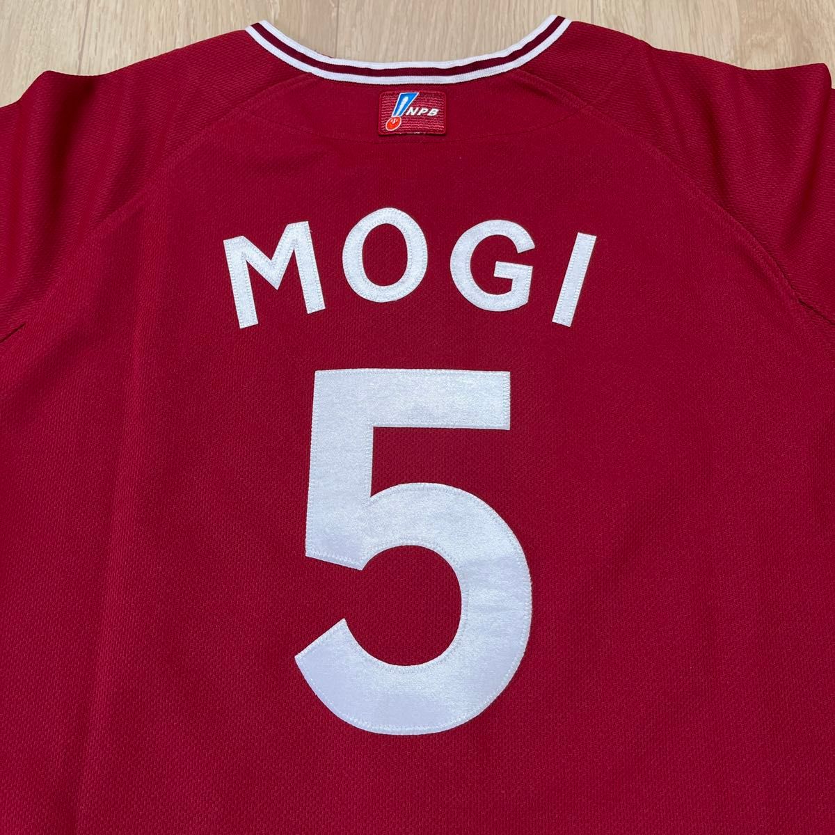 東北楽天ゴールデンイーグルス 茂木栄五郎実使用ビジターユニフォーム