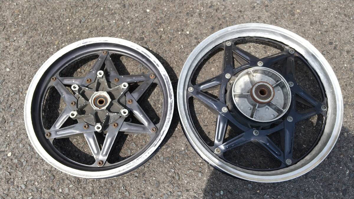 Yahoo!オークション - CBR400F 1型 純正ホイール 前後セット 他バイク