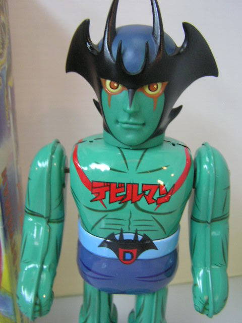 1998年ビリケン商会から限定品として発売ブリキ製ゼンマイ歩行希少品