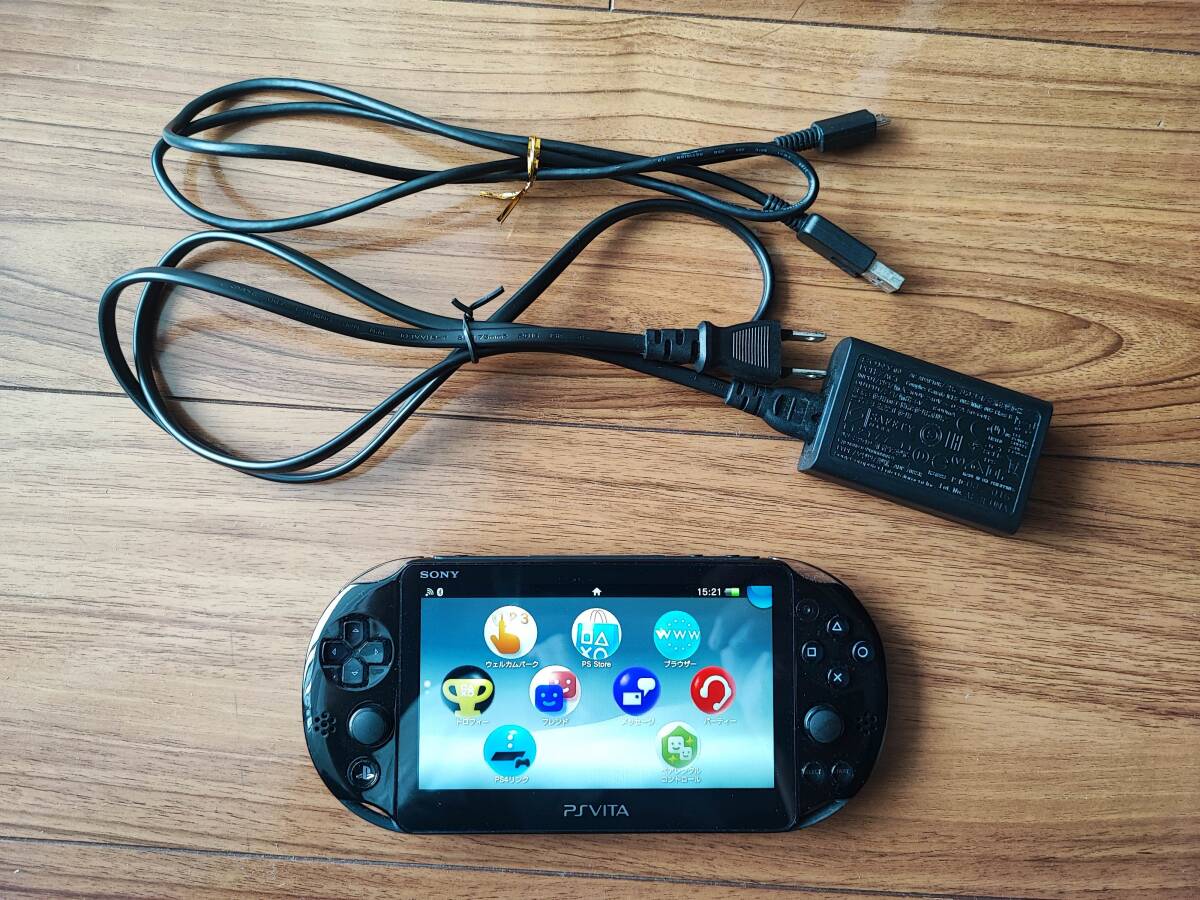 PlayStation Vita PCH-2000 ZA11 本体 16GBメモリーカードセット