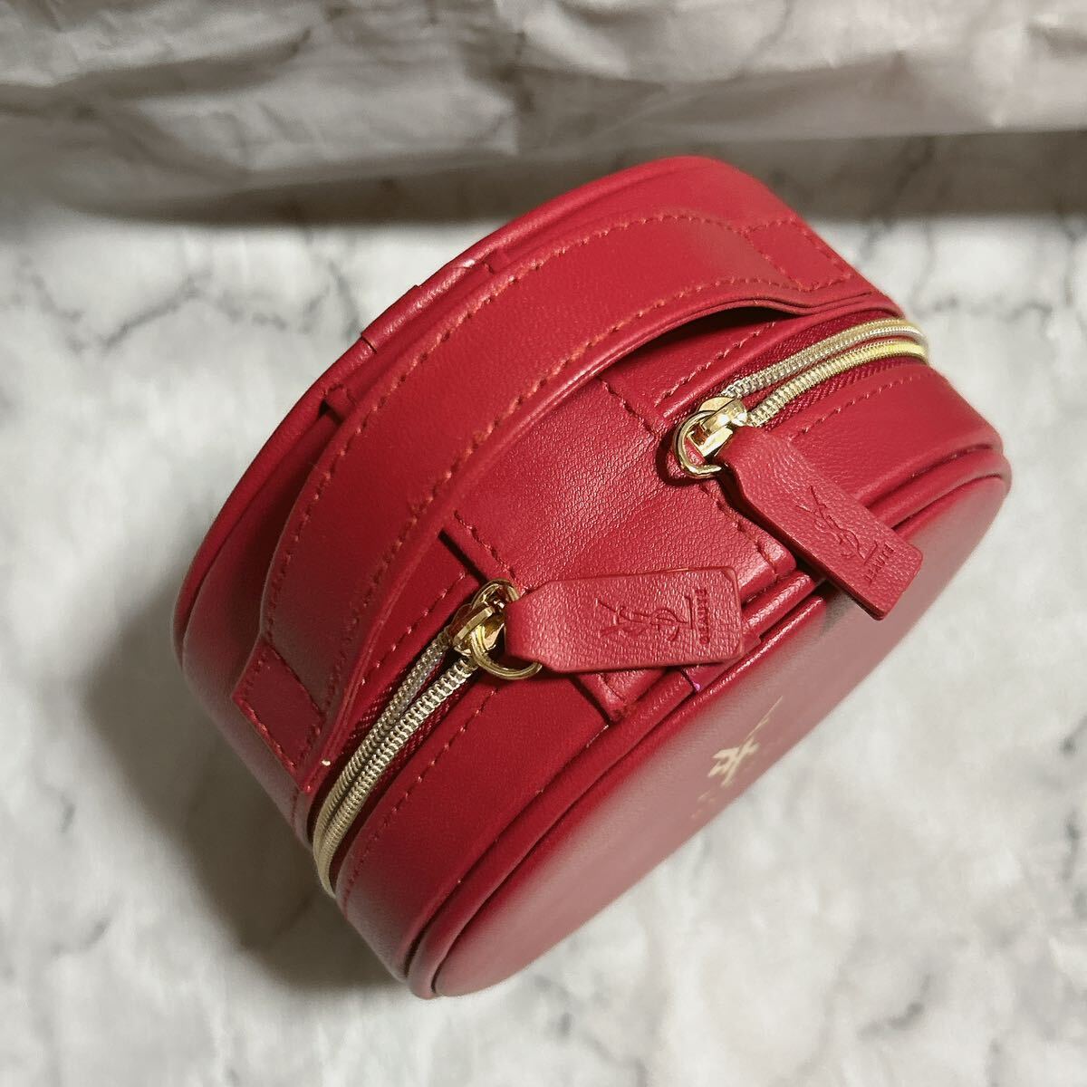 未使用本物 イヴサンローラン バニティ ポーチ ミラー付 ノベルティ