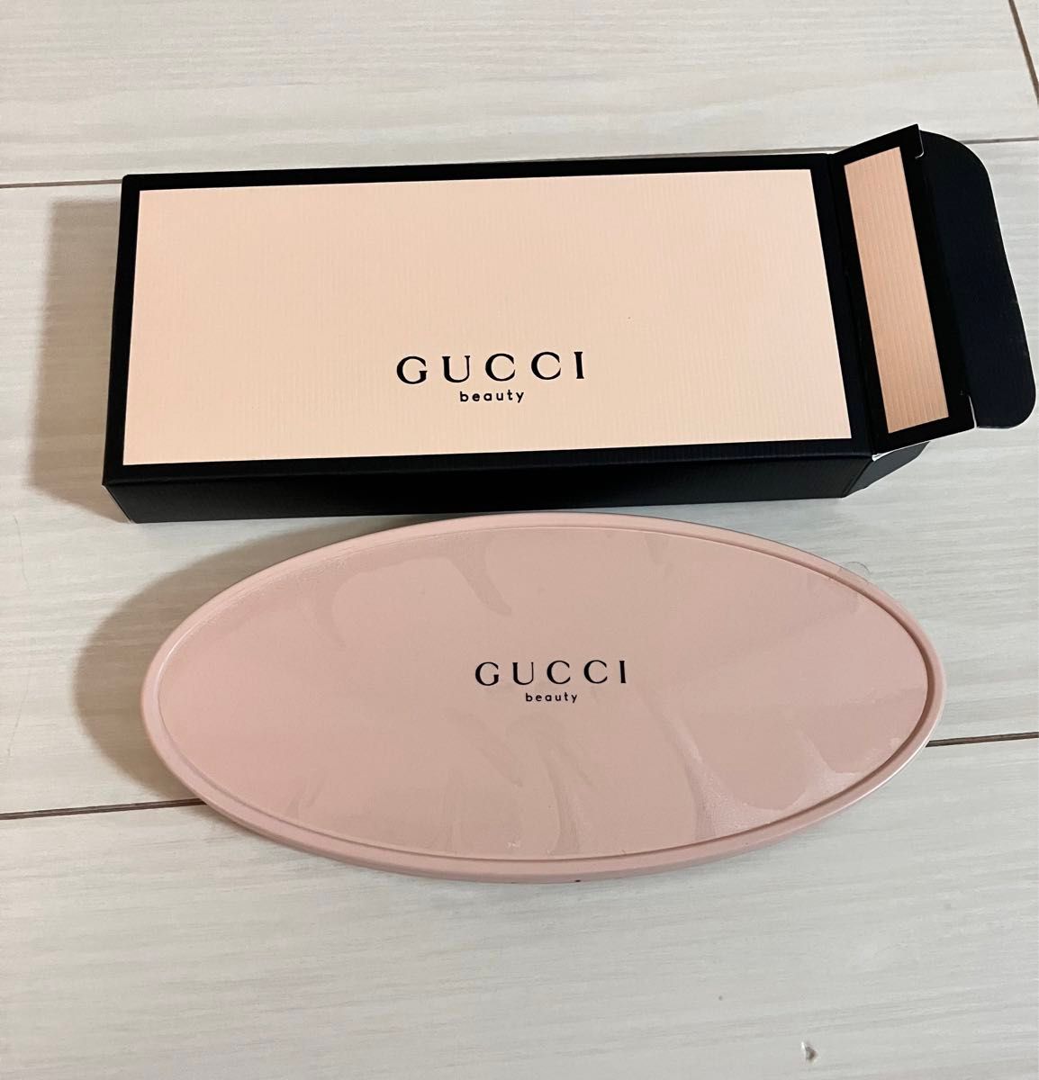 新品未使用】グッチビューティー コンパクトミラー/ノベルティ