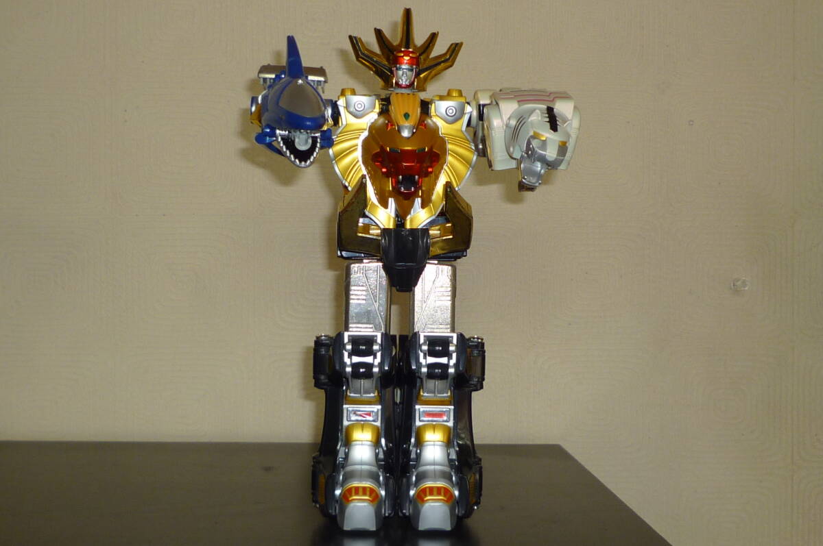 ② 百獣戦隊ガオレンジャー DXガオキング ガオライオン ブラック