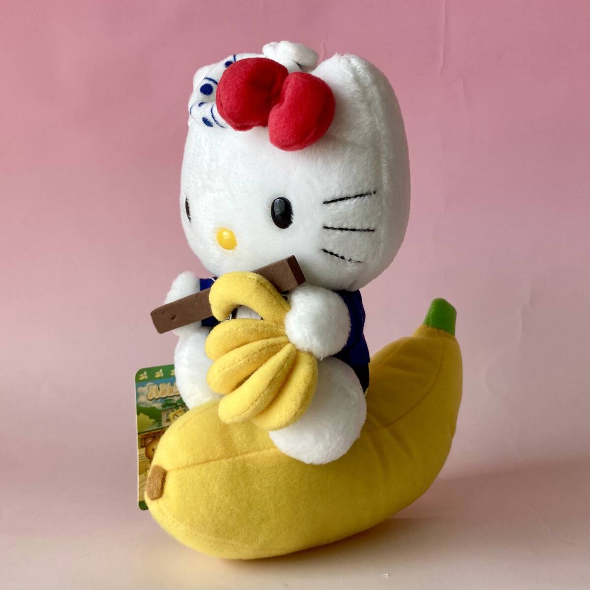 美品 北九州限定 門司港バナナの叩き売りバージョン ハローキティ
