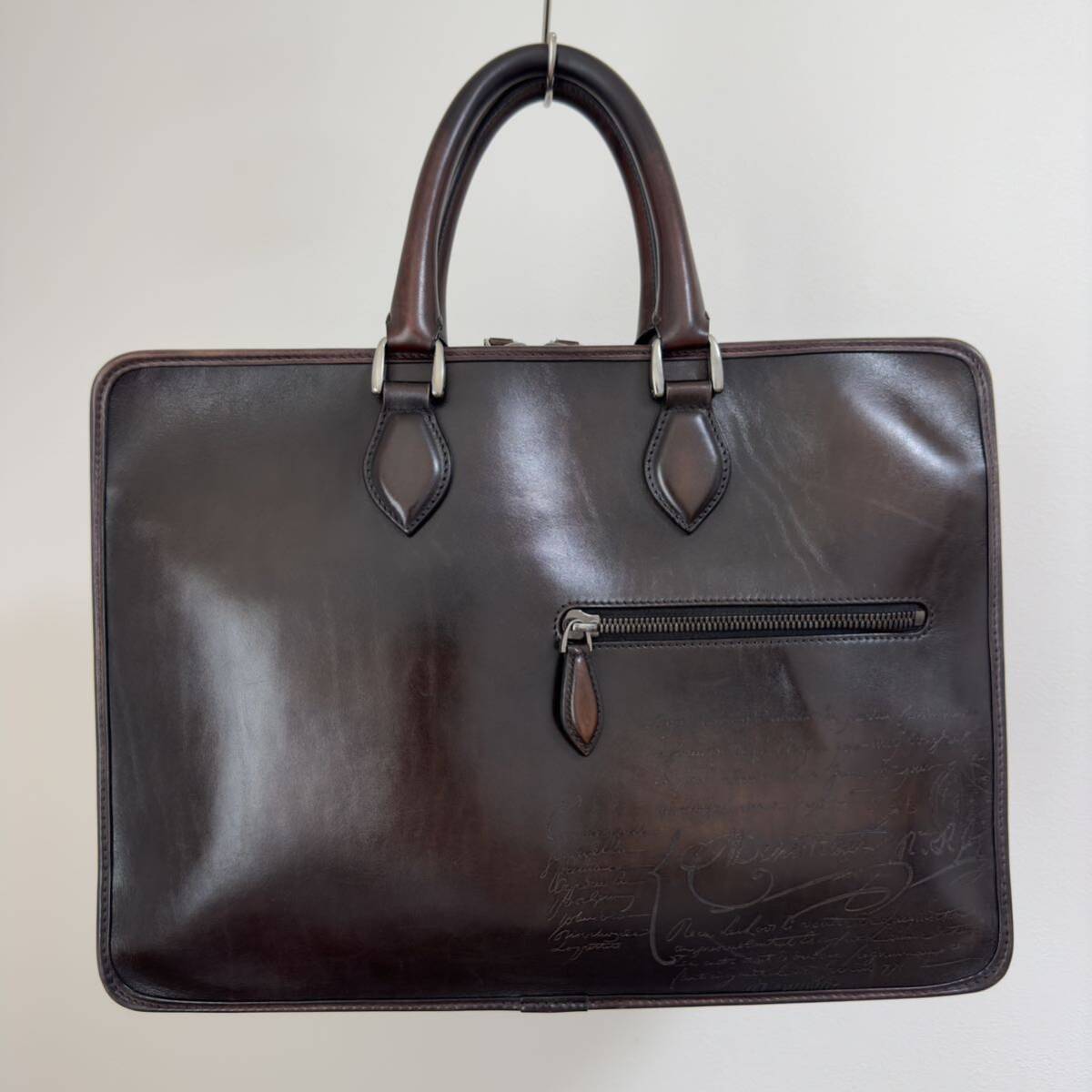 定価68 2万円 ベルルッティ ドゥジュール カリグラフィースクリット