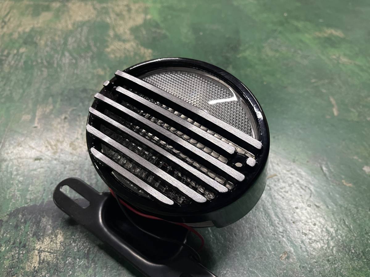 Yahoo!オークション - Z2 テールカバー フィン アルミ 黒/ Z1アルフ