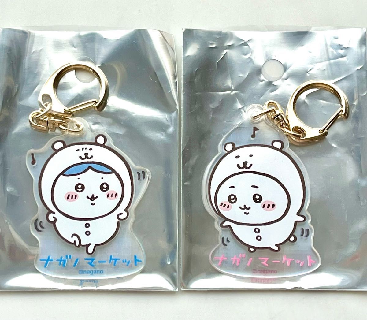 ナガノマーケット ホログラムアクリルキーホルダー ちいかわ ハチワレ