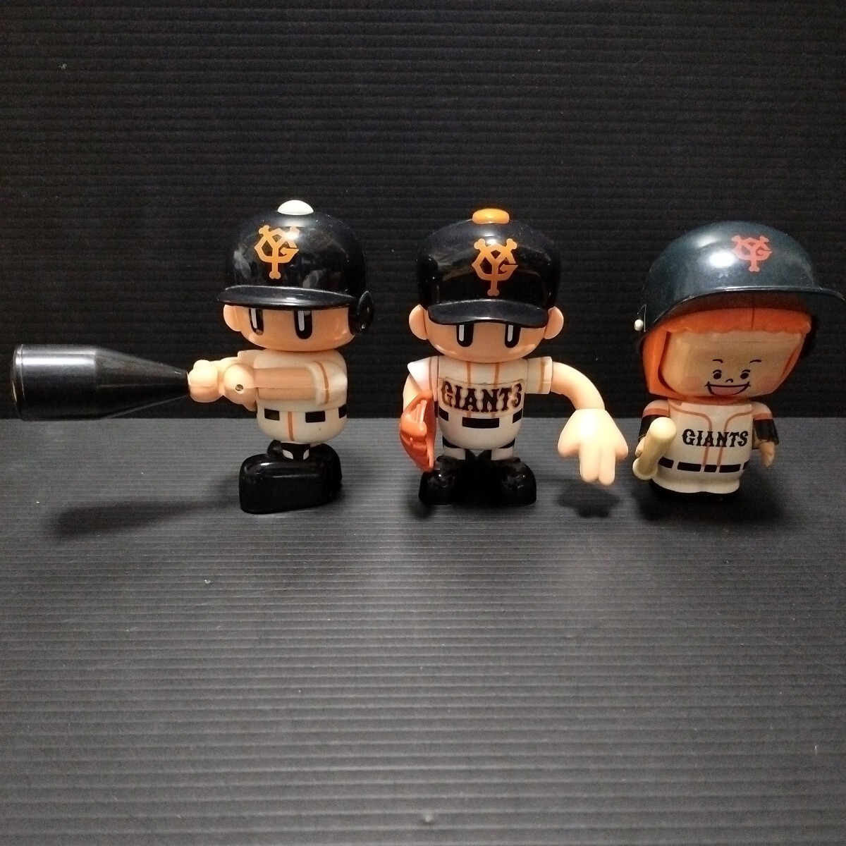 ジャイアンツ「イレコミ君・ヤキューマン」 動きに難あり フィギュア