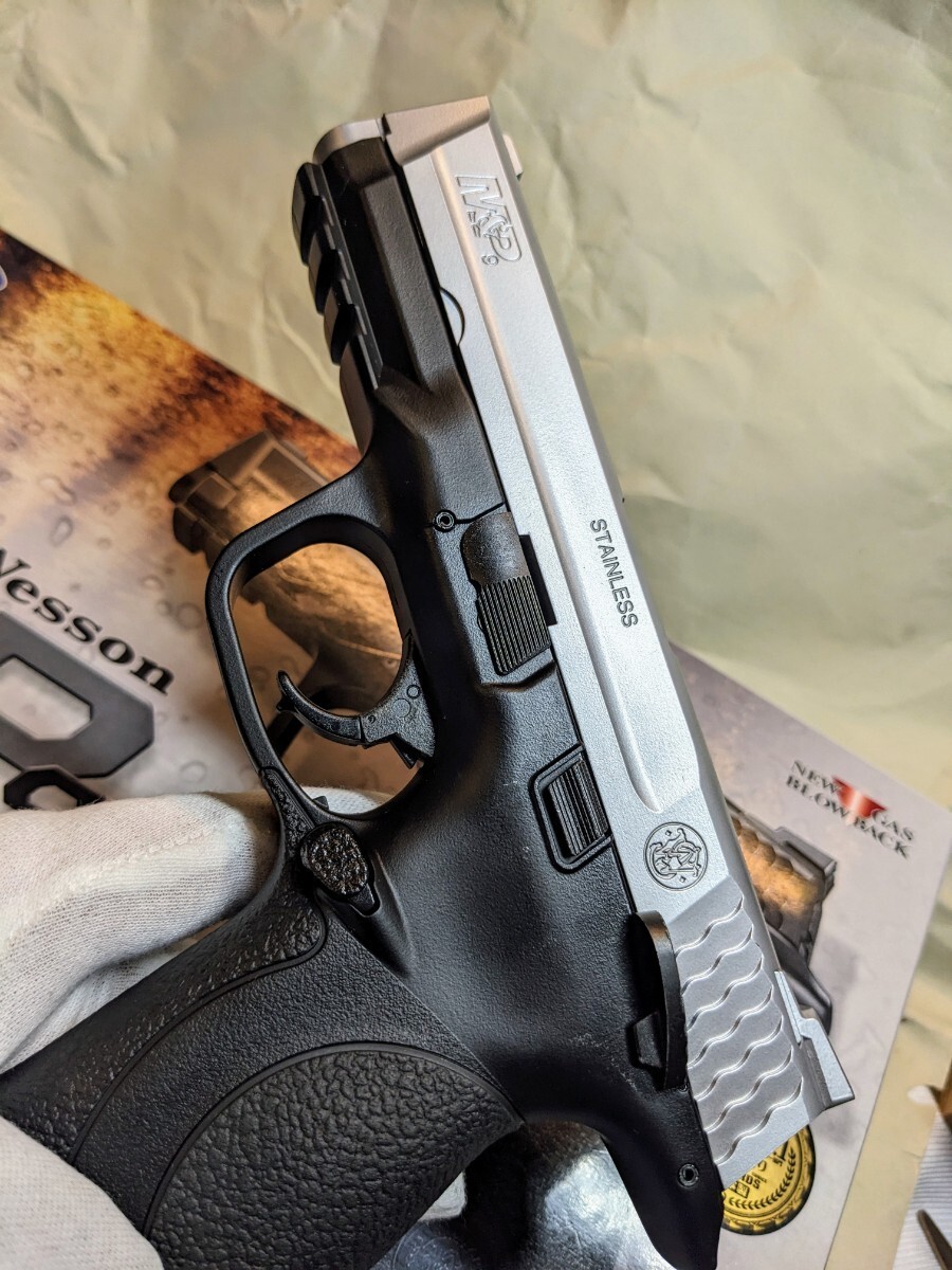 東京マルイ M&P9 ガスブローバック スライドシルバー塗装 リコリス