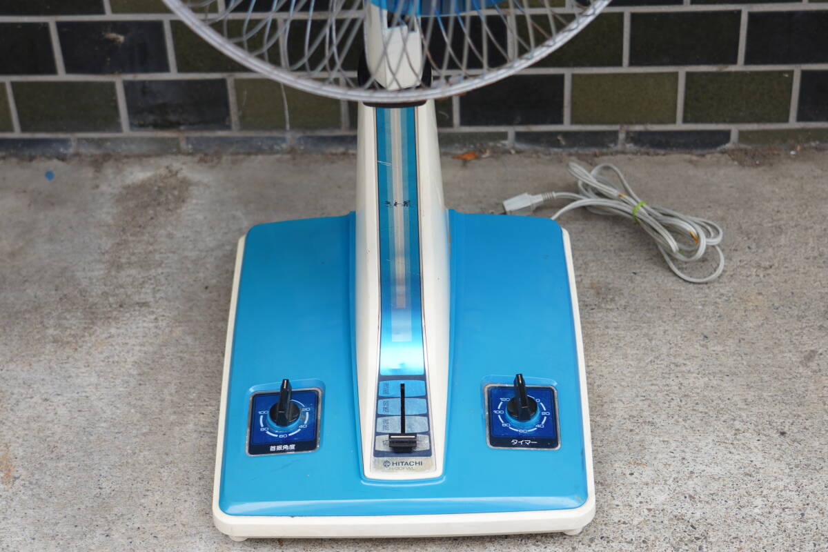 Yahoo!オークション - 昭和レトロ 扇風機 日立 H-30FWL 青3枚羽 アン