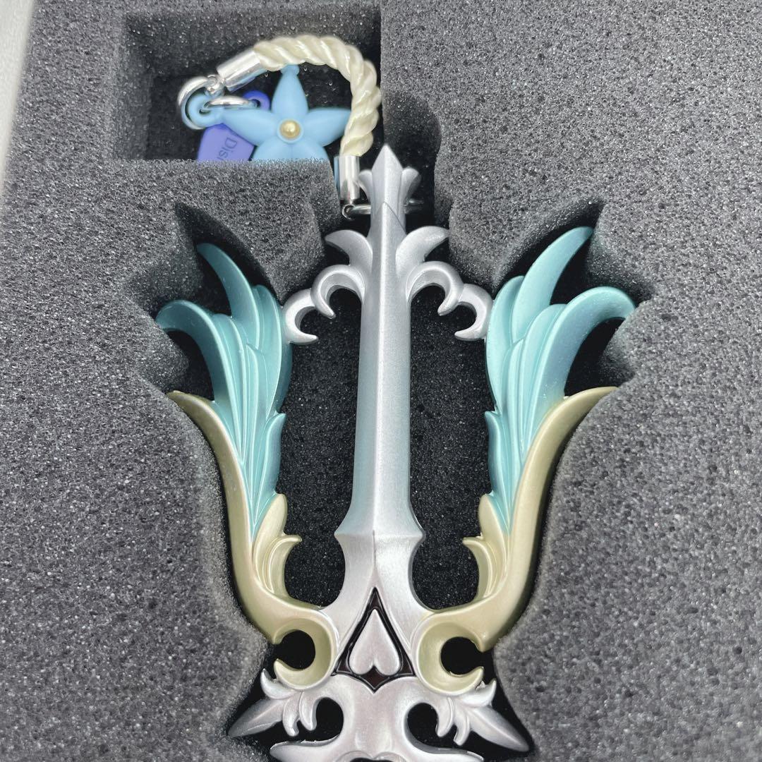 極美品】ディズニーアンバサダーホテル キングダムハーツ キーブレード