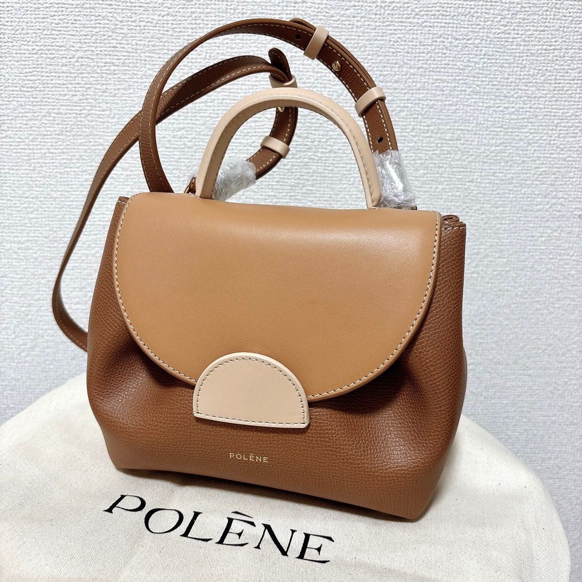 POLENEポレーヌ＞NUMERO UN NANO ショルダーバッグ / トリオキャメル