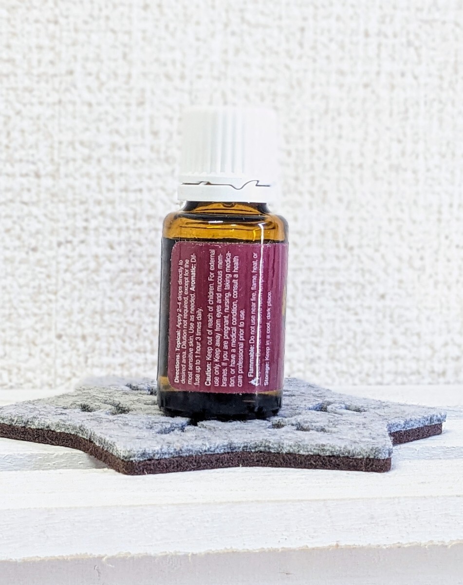 新品ヤングリヴィング セイクリッドフランキンセンス15ml 【公式通販】