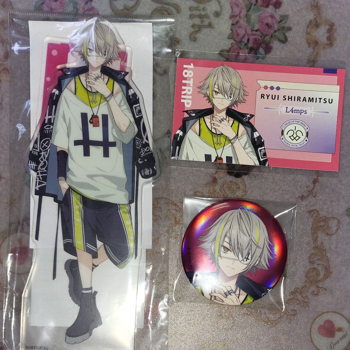 18TRIP エイトリ 白光琉衣 缶バッジ アクスタ 特典セット｜Yahoo