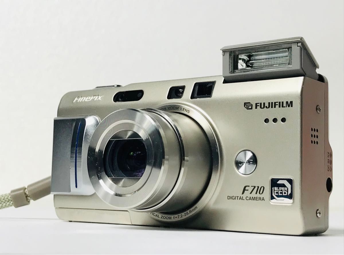 ジャンク】Fujifilm FinePix F710 デジタルカメラ シルバー 【公式通販】