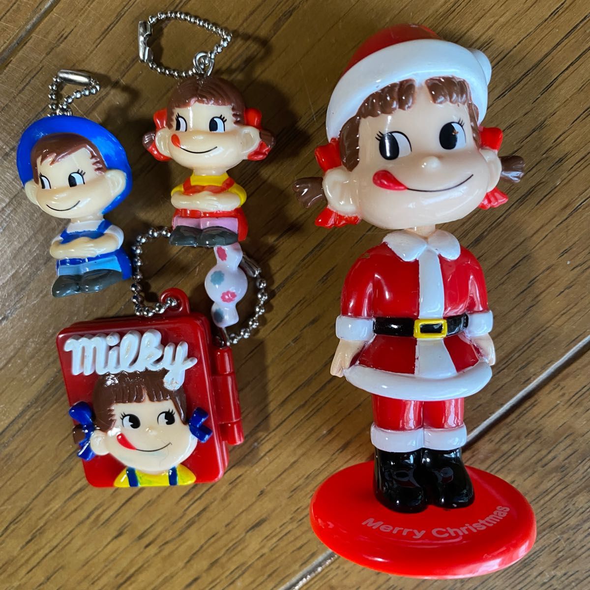 ペコちゃんフィギュア 6体 小さいペコポコおまけ 首振りサンタペコ