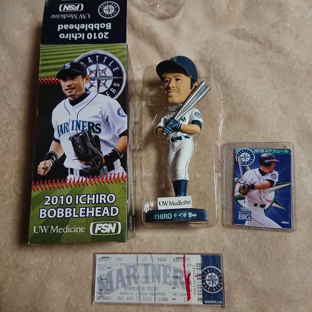 イチロー 2012年 球場配布 ボブルヘッドドール〈チケット付き