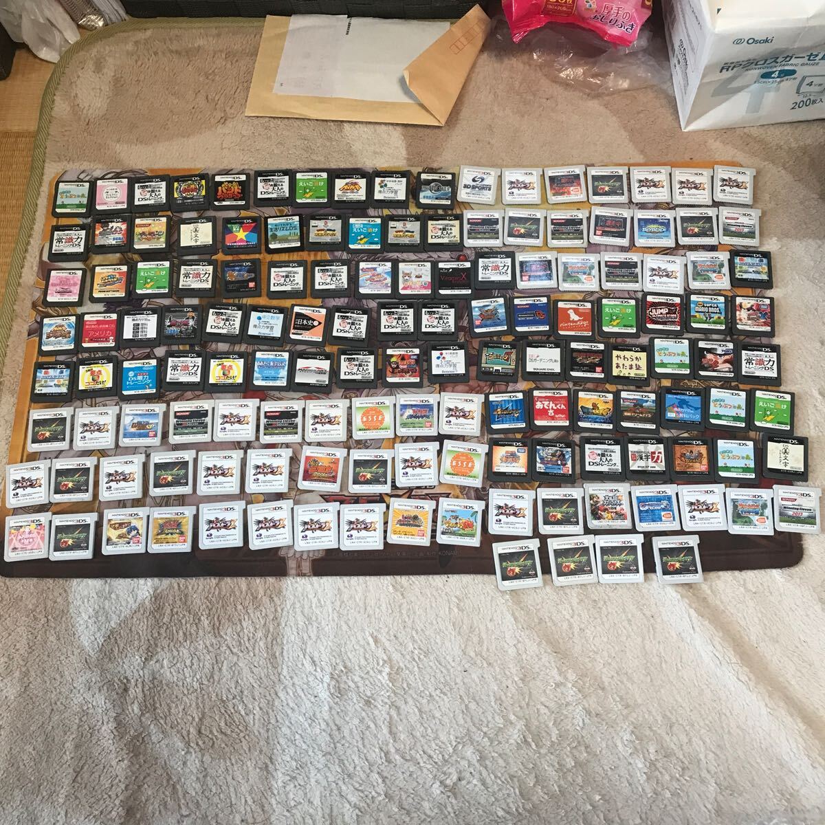 おまけ5種越え。ダウンロードソフト付きDSセット！ おまけ5種越え