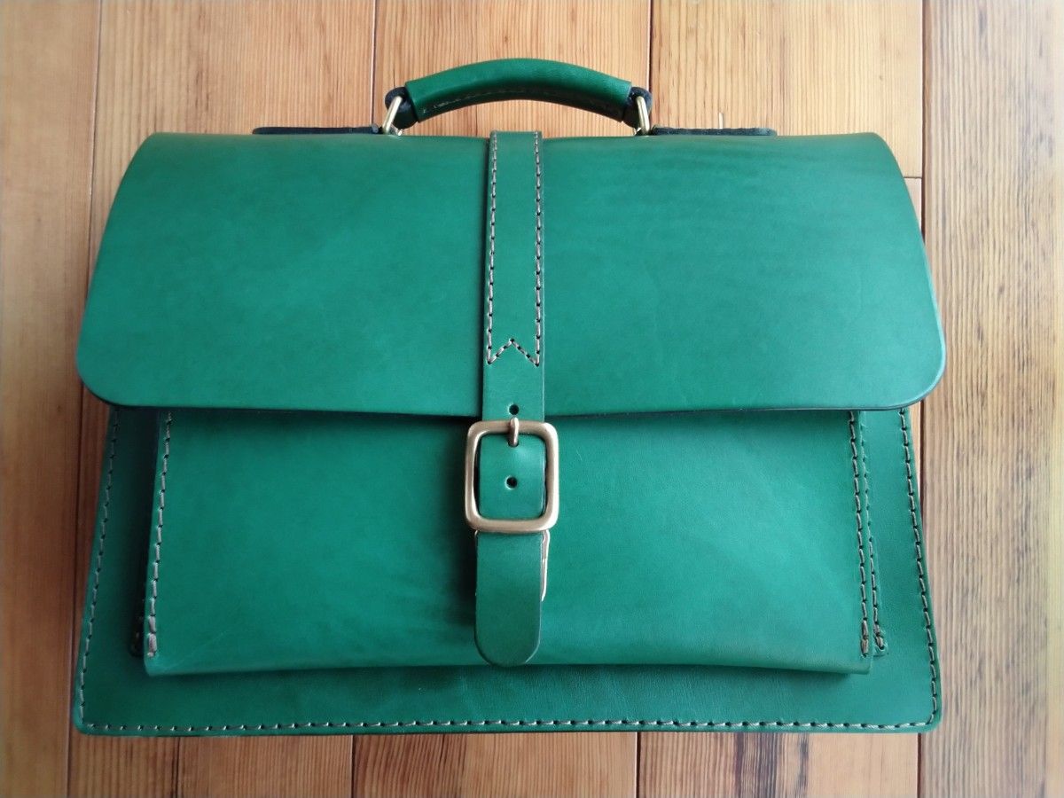 限定カラー HERZ ヘルツ ボトルグリーン 1本ベルト3wayビジネスバッグ