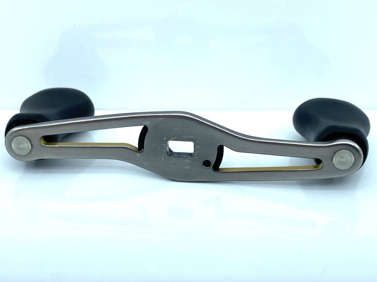 16 アルデバラン BFS XG 純正ハンドル ノブ軸間84mm 左右共用 シマノ