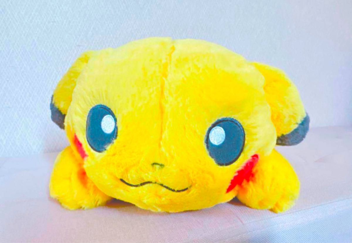 ポケモンセンター オリジナル ふわふわ抱きぬいぐるみ ピカチュウ