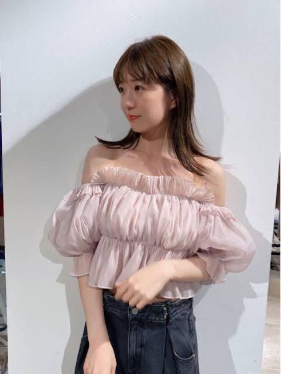 スナイデル ボリュームギャザーフリルオフショルブラウス SNIDEL