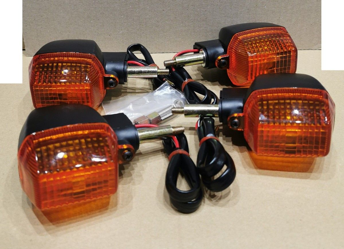 ボルトオン・取付説明書付 GPZ900R用 純正ルック・小型ウインカー