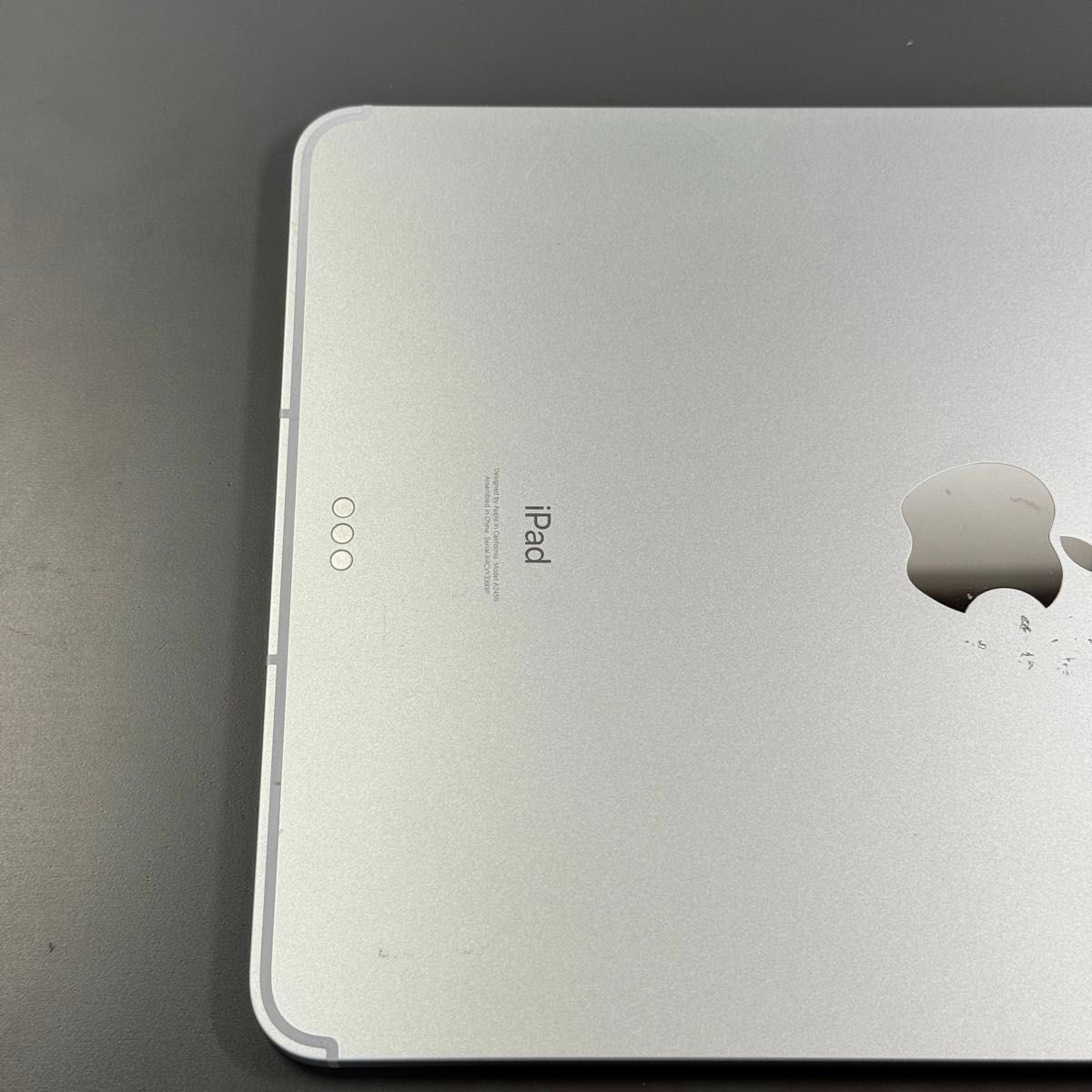 iPad Pro 11インチ 第三世代 セルラーモデル 128GB 展示終了品