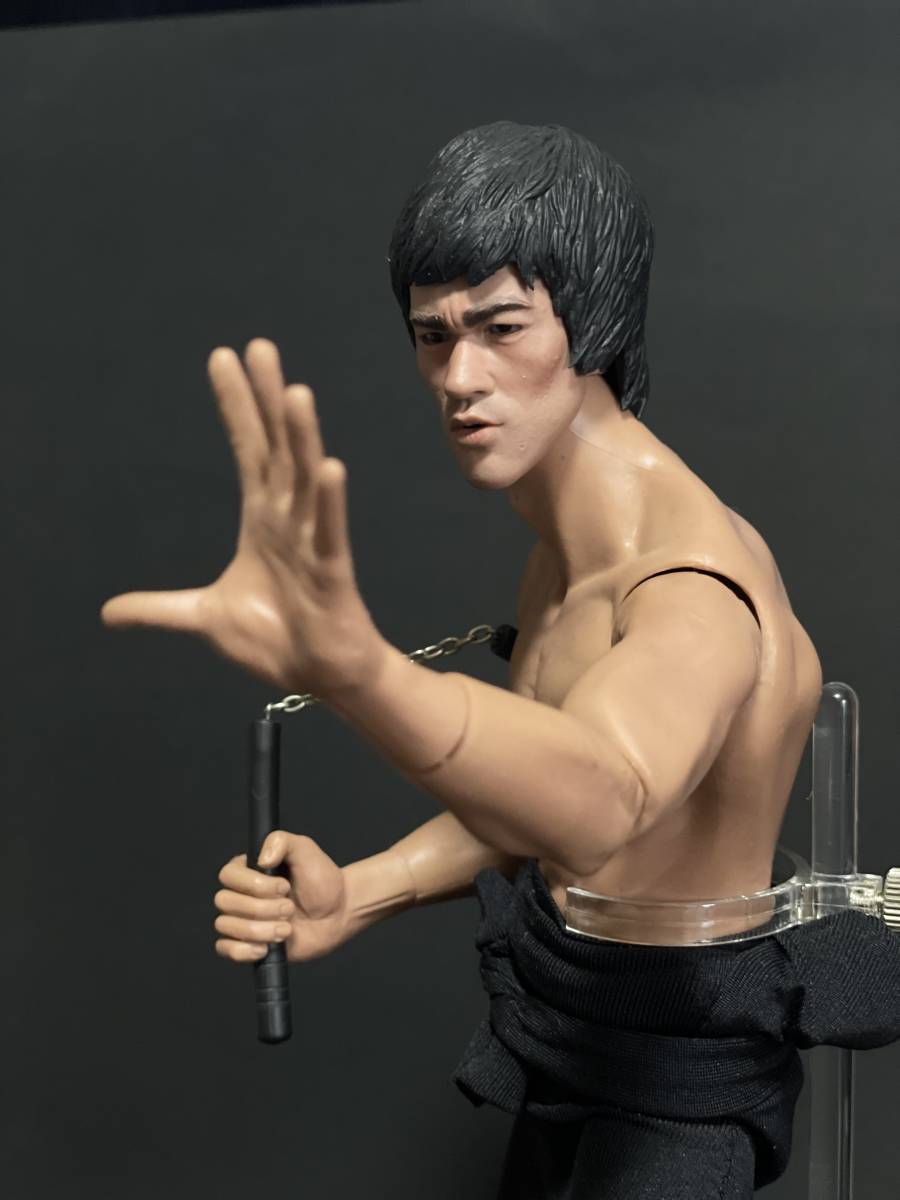 Yahoo!オークション - ブルース・リー／エンターベイ・絶版【燃えよド