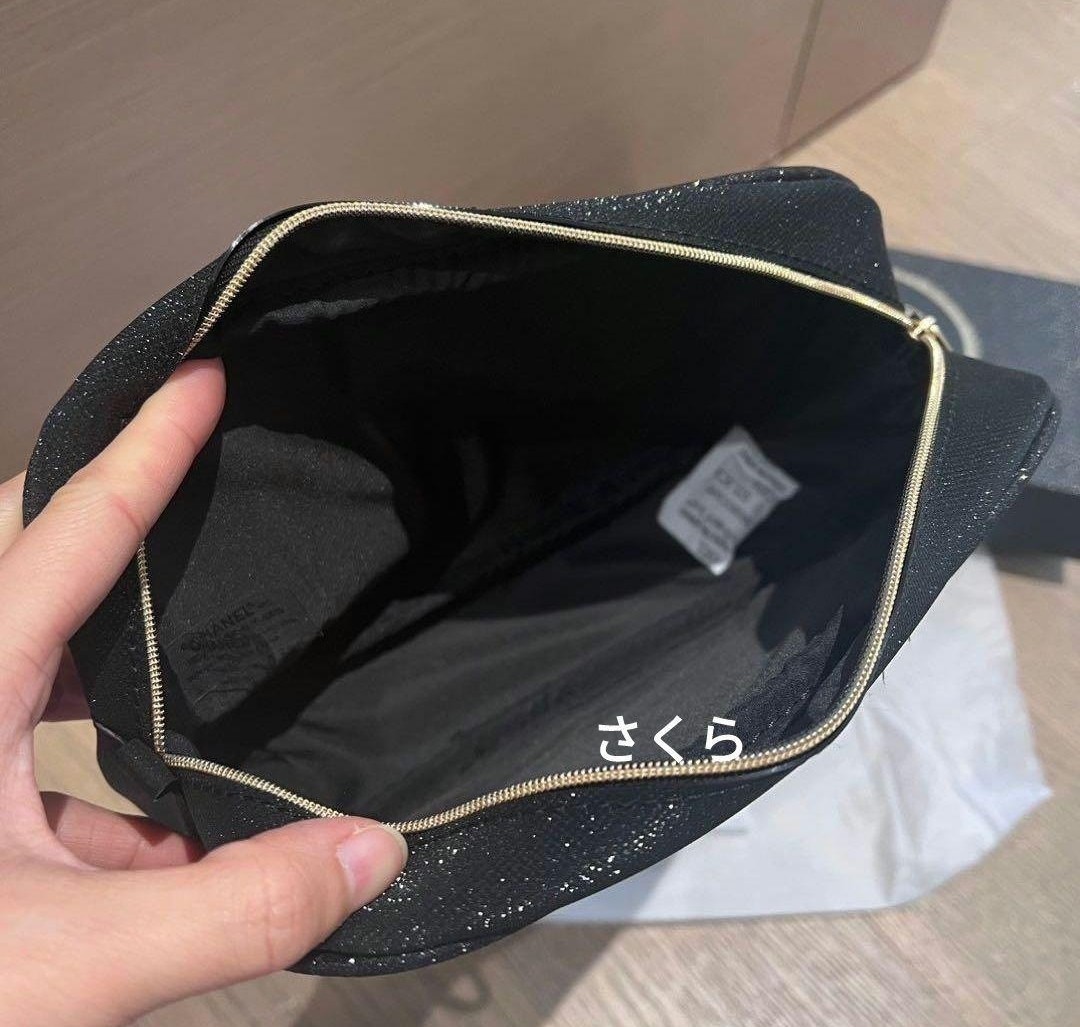シャネル CHANEL クリスマス ノベルティポーチ ブラック ココマーク
