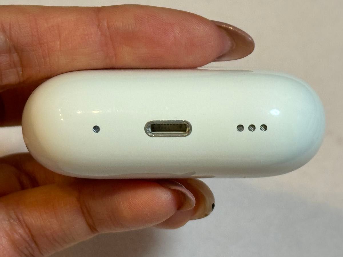 AirPods pro 第二世代 Lightning端子 純正 正規品｜Yahoo!フリマ（旧