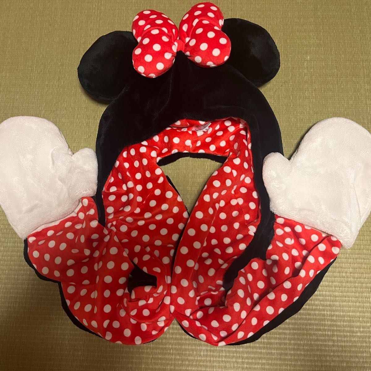 ディズニー マフラーキャップ ミニーちゃん ファンキャップ かぶりもの