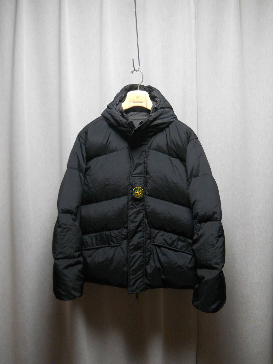 ストーンアイランド ナイロンメタル ガーメントダイ リバーシブル