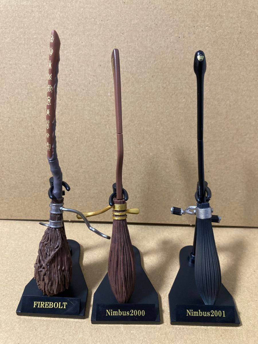 ハリー・ポッター 魔法の箒 3本セット｜Yahoo!フリマ（旧PayPayフリマ）