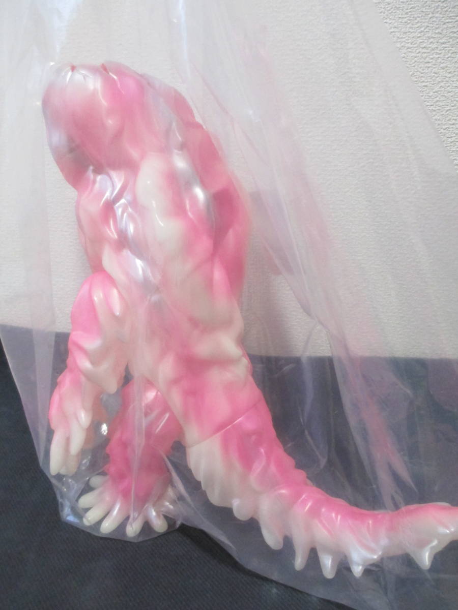 Yahoo!オークション - マルサン ヘドラ 450 夜桜蓄光ver. MARUSAN ソフ