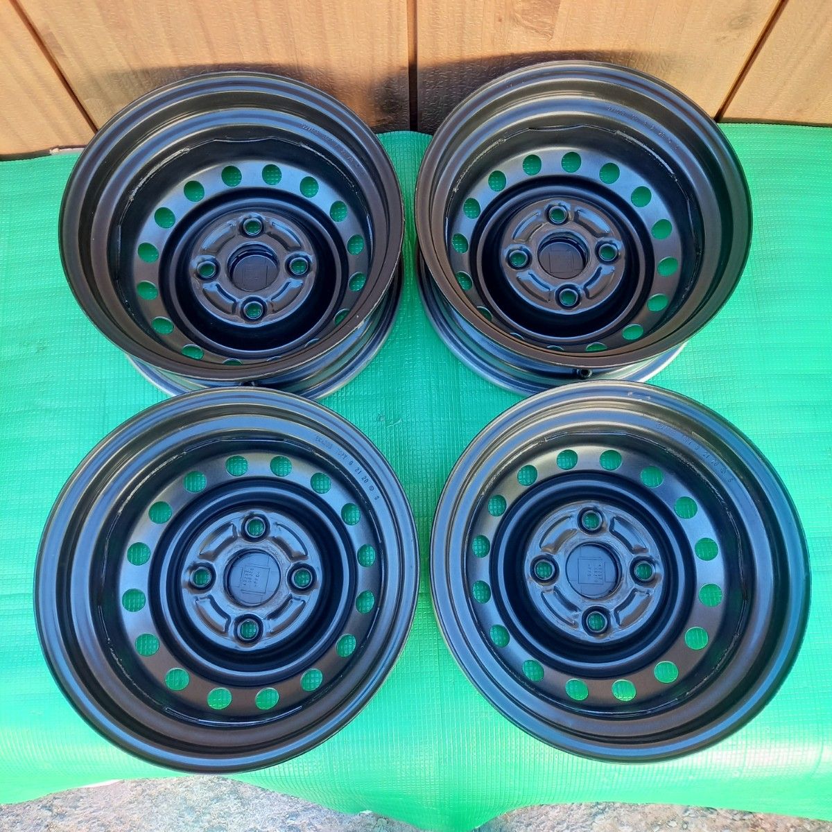 スズキ 純正 12インチ スチールホイール 12×4 00B+45 PCD100 4穴 ハブ