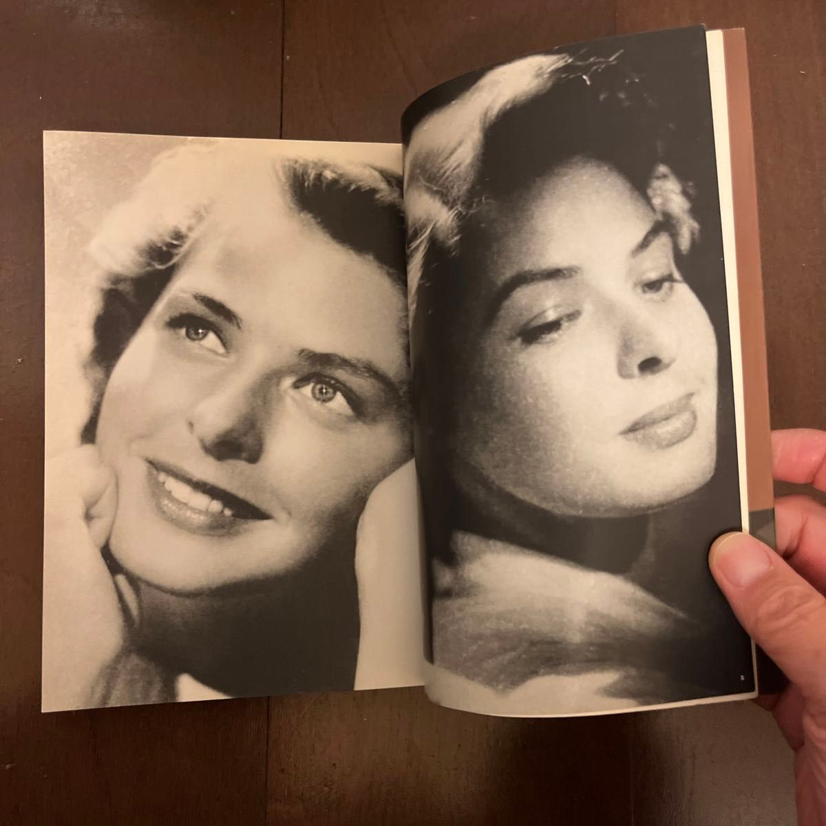 オードリー・ヘプバーン シネアルバム audrey HEPBURN Amazon.co.jp