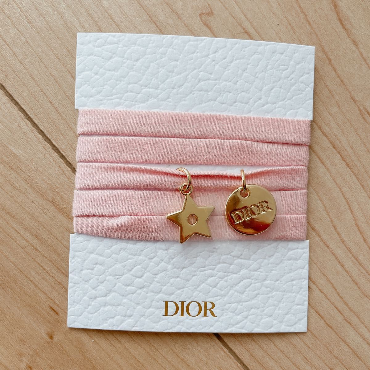 Dior 非売品ノベルティ クリスチャンディオールチャームブレスレット