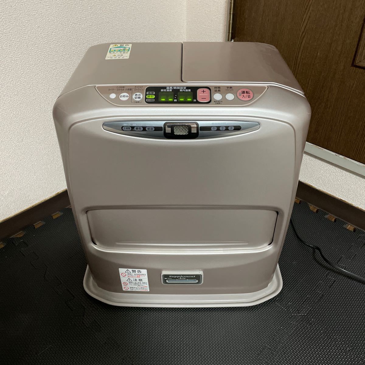 Yahoo!オークション - 石油ファンヒーター MITSUBISHI 三菱 KD ファン