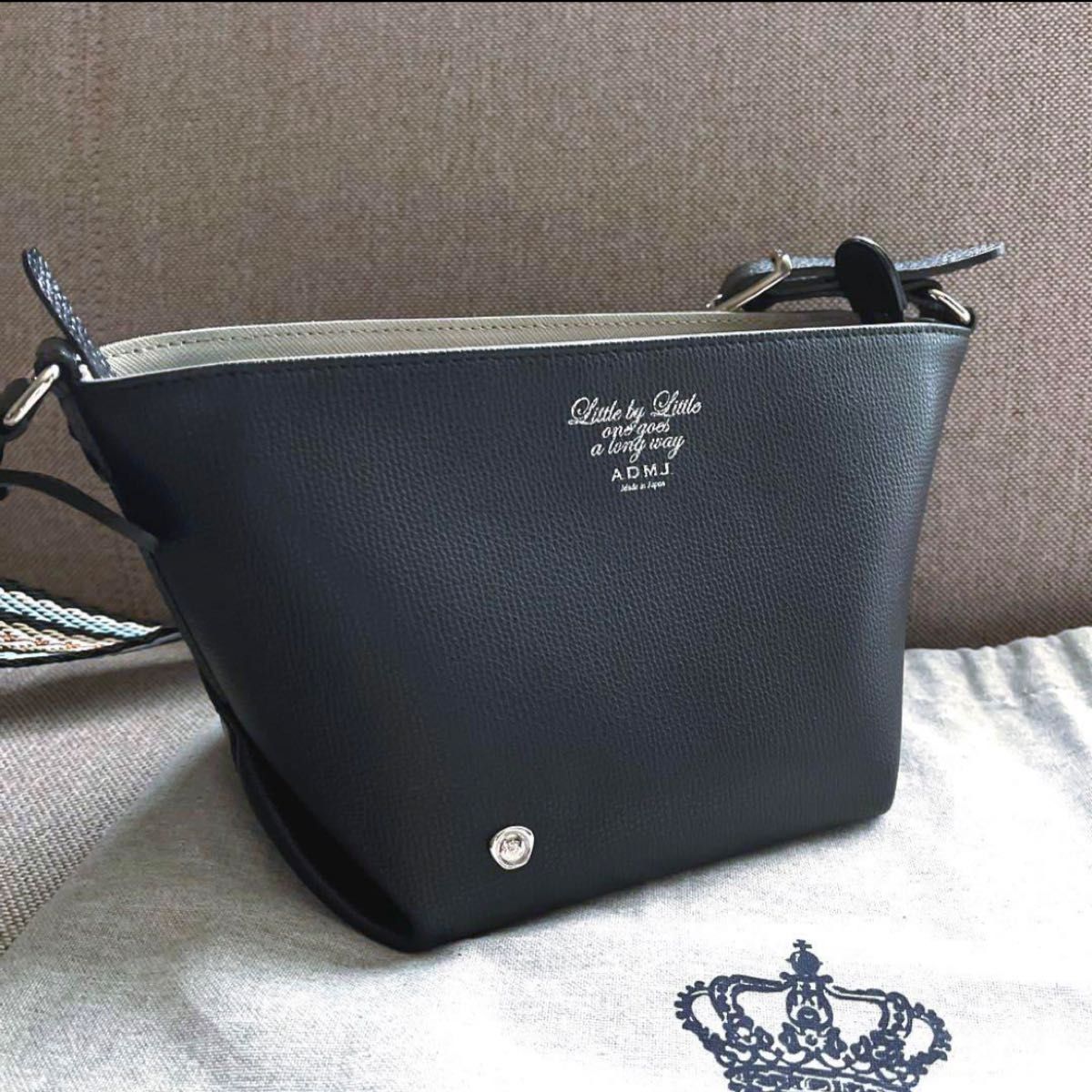 ADMJ ダノビオ ボトムアクセントショルダーバッグ ブラック スモール